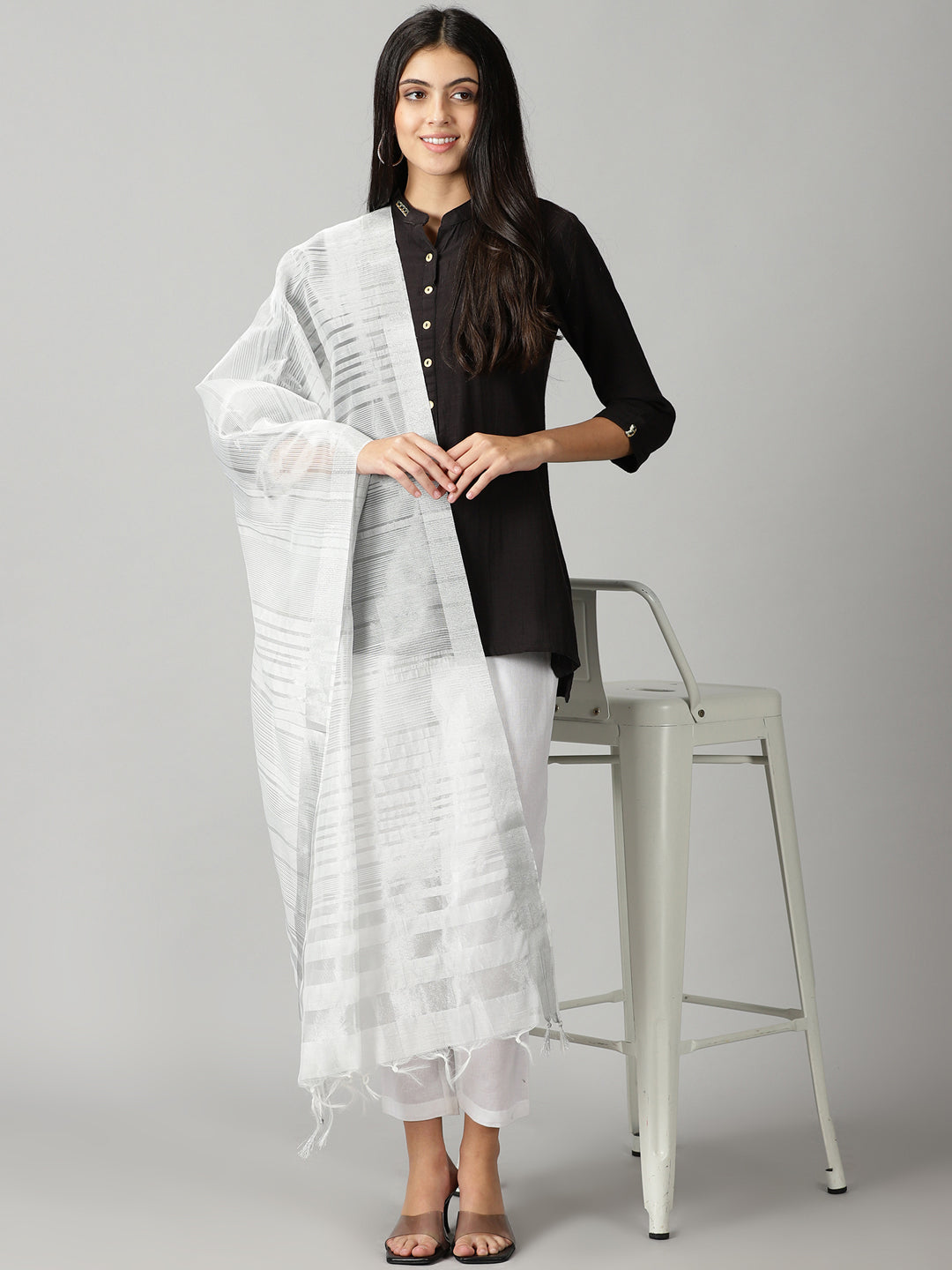 Buy TWIN BIRDS Silver Ankle Length Leggings With Dupatta for Women Online @  Tata CLiQ